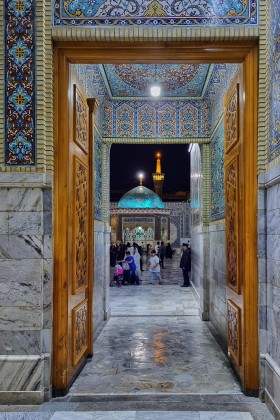 خادم حرم علی ابن موسی الرضا