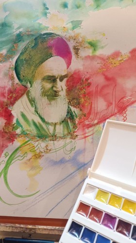 با افتخار اجرای زنده‌ی خلق اثر هنری از تصویر حضرت امام خمینی(ره) توسط خانم نعمتی،